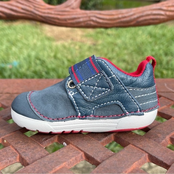 STRIDE Rite Soft Motion Cameron Sneakers In Navy Size 3W - Picture 4 of 12